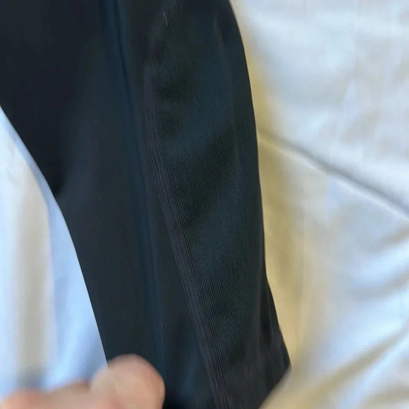 Nike Pro black legging Capri size medium - Picture 4 of 4